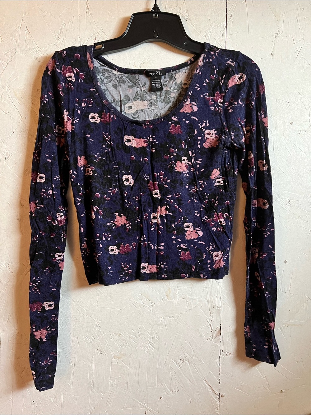rue21 Navy Floral Scoop Neck Long Sleeve Top with Pink Accents
